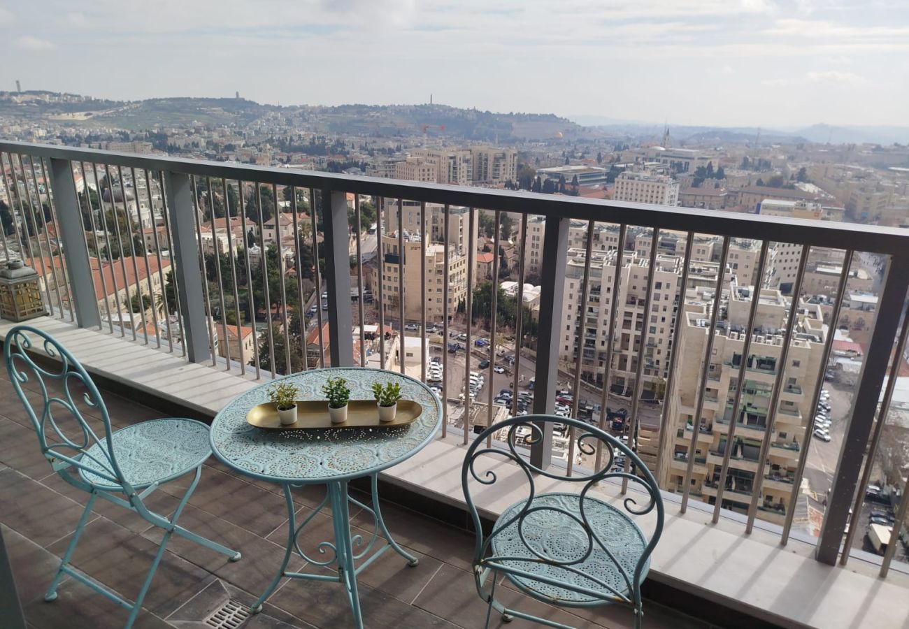 Apartment in Jerusalem - Exclusive Panoramic Savyon View